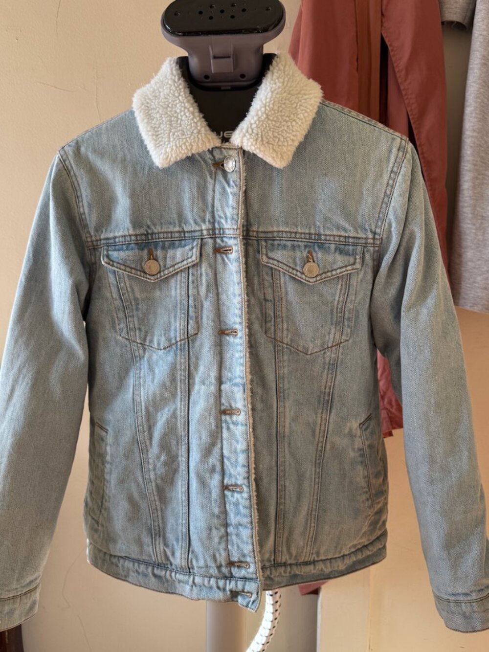 Frank & Oak Sherpa-Lined Denim Jacket - Small